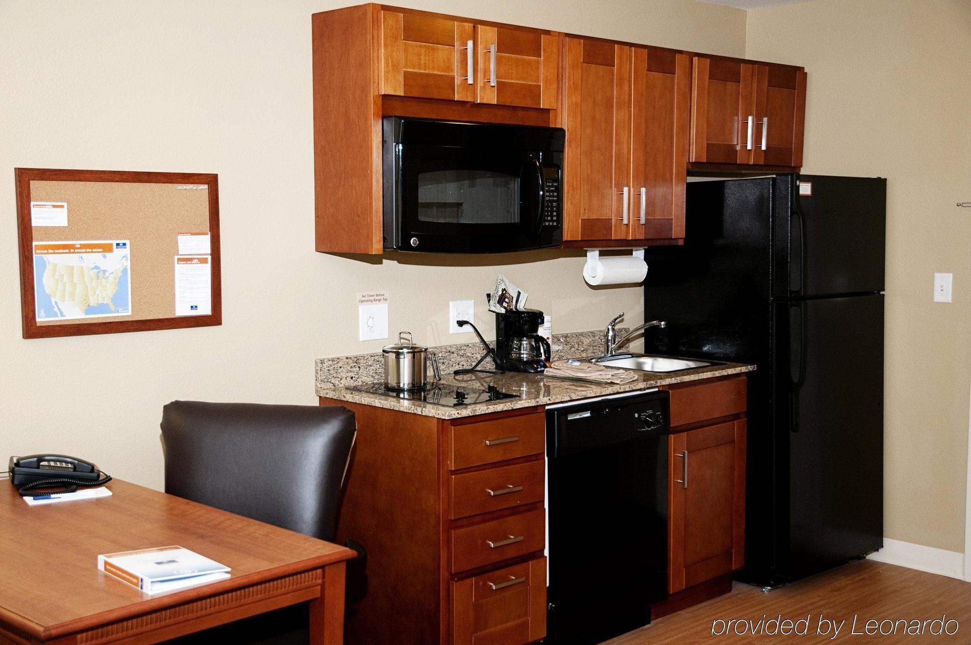 Candlewood Suites Tallahassee By Ihg Kamer foto